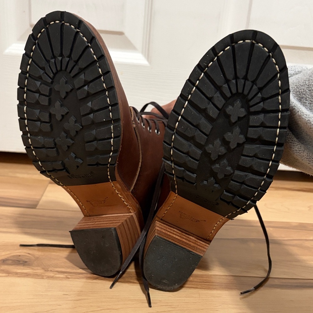 Red Wing Shoes Leather Ankle Boots - Picture 4 of 8